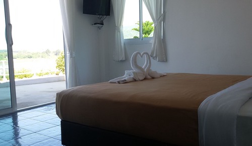 Standard Double Room (Poon Nguen)