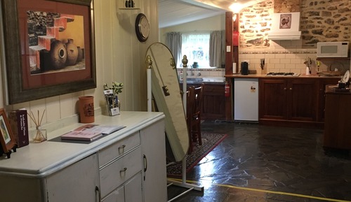 Romantic Cottage, 2 Bedrooms (Managers Cottage)
