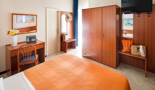 Standard Triple Room, Balcony