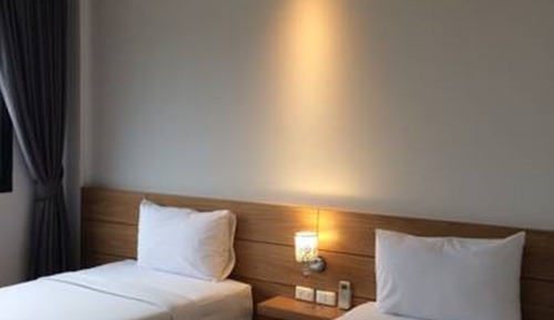Standard Twin Room