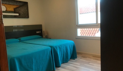 Apartment, 4 Bedrooms, Balcony, Sea View