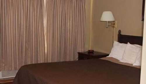 Standard Room, 1 King Bed