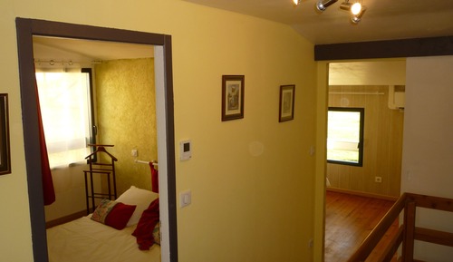 Family Studio, 2 Bedrooms, Kitchenette, Garden View (Gite des Vendangeurs)