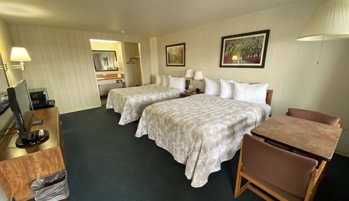 Standard Room, 2 Queen Beds