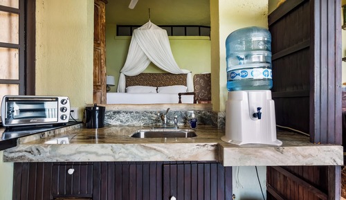 Deluxe Suite, 2 Bedrooms, Ocean View, Beachfront (Maximiliano)