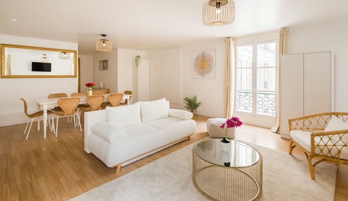 Apartment, Courtyard View