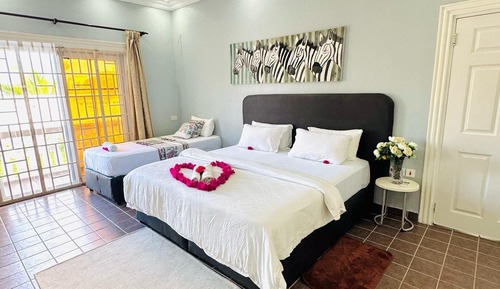 Family Apartment, Balcony, Garden View