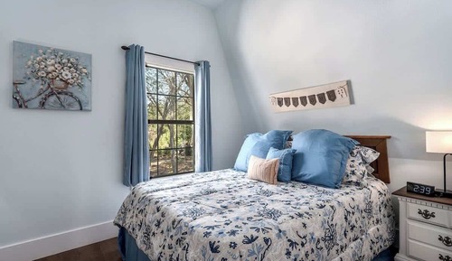 House, Multiple Beds, Pool Access, Pool View (1605 Lone Man Cmb)