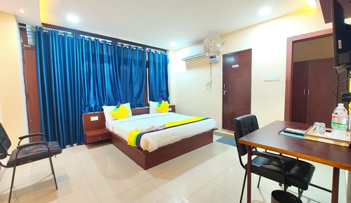 Deluxe Double Room, Multiple Beds, Air conditioning