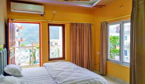 Deluxe Double Room, Balcony, Mountain View
