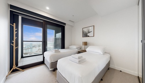 Three Bedroom Three Bathroom - Panoramic Views