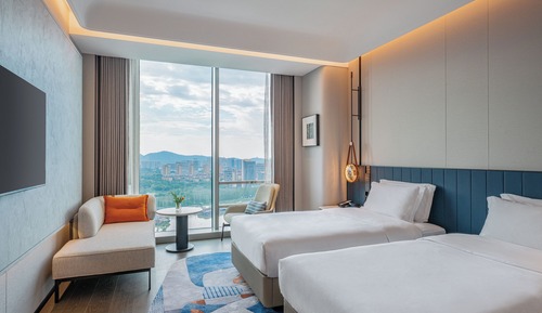 Superior Room, 2 Twin Beds, Lake View