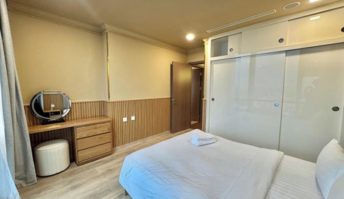 Premium Apartment, 3 Bedrooms, Non Smoking, City View