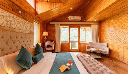 Deluxe Room, Balcony, Mountain View