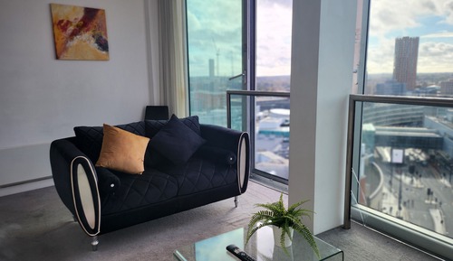 Comfort Apartment, City View