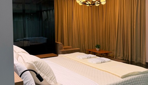 Presidential Suite, Pool View