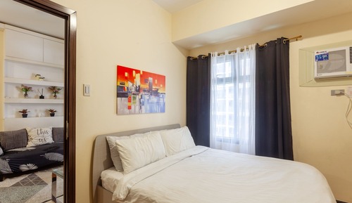 Standard Condo, 1 Bedroom, Balcony, City View