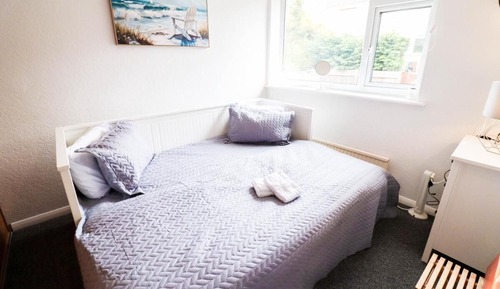 Apartment, 2 Bedrooms, Patio, Garden View