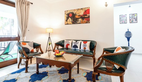 Luxury Apartment, 2 Bedrooms, Patio, Pool View