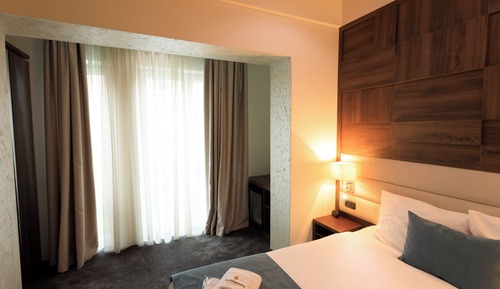 Comfort Double Room, Balcony, City View