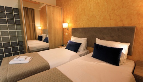 Comfort Twin Room, Balcony, Courtyard View