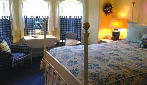 Cottage Room