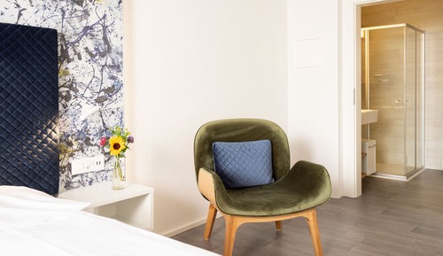 Business Room, Balcony