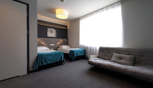 Deluxe Double Room (with Shower)