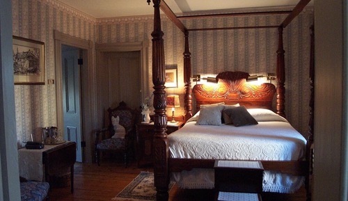Deluxe Room, 1 Queen Bed (2nd floor)
