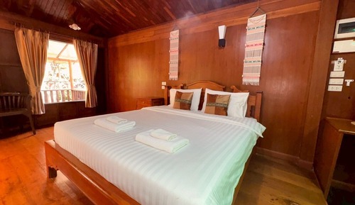 Executive Cottage