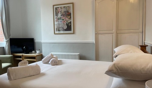 Standard Double Room, Ensuite