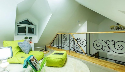 Duplex, Multiple Beds (Violet, 2F)