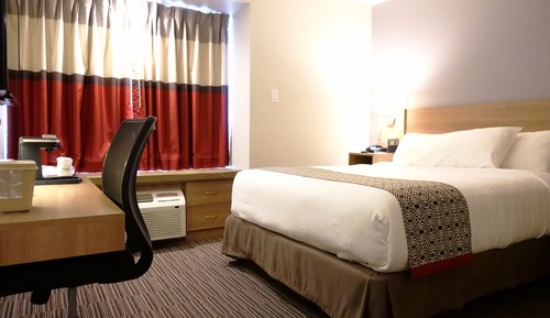 Room, 1 Queen Bed, Non Smoking
