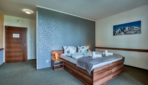 Standard Double Room, Valley View