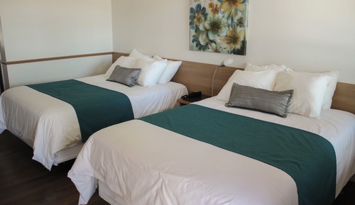 Standard Room, 2 Double Beds (rez-de-chausée)