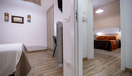 Comfort Room, 2 Bedrooms