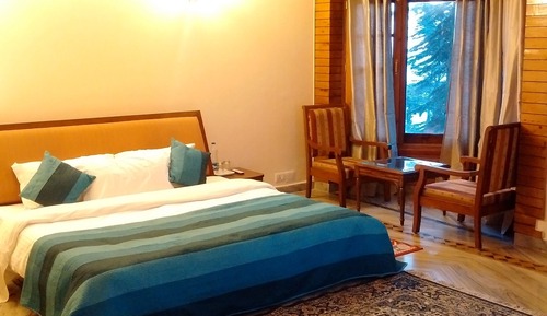 Premium Suite, Valley View, Corner
