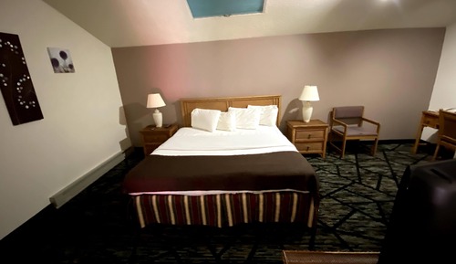 Suite, 1 King Bed with Sofa bed