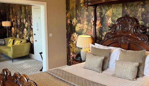 Grand Room, Golf View