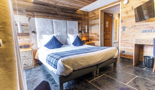 Comfort Triple Room