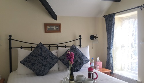 Standard Double Room, 1 Double Bed, Ensuite (Room 6)