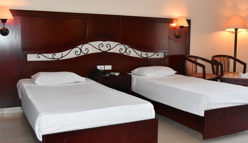 Standard Room, Garden View (With 2 Extra Bed)