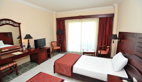 Superior Room, Pool View (With 2 Extra Bed)