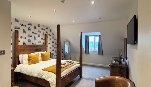 Superior Suite