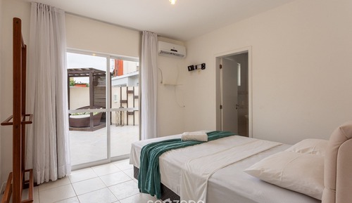 Basic Apartment