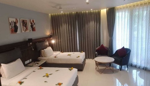 Executive Room