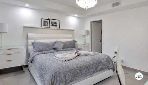 Design Apartment, Balcony, Garden View