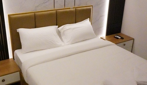 Double Room, Balcony