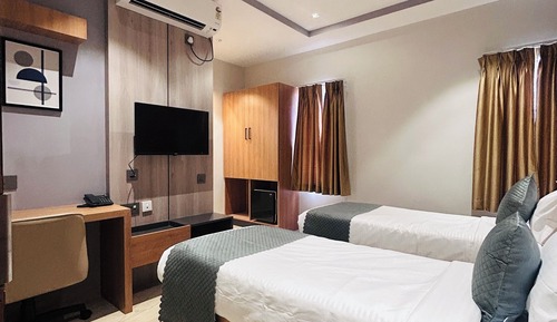 Deluxe Twin Room