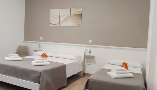Comfort Room, Air conditioning, Courtyard Area